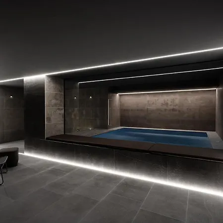 Eurostars La Hotel 5*