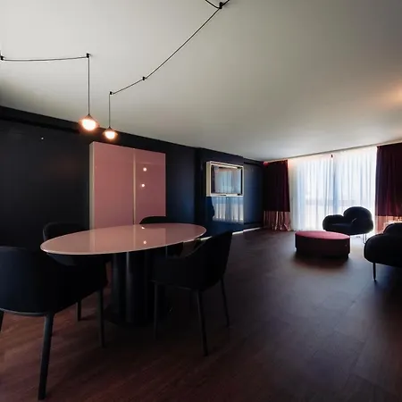 Hotel Eurostars La 5*
